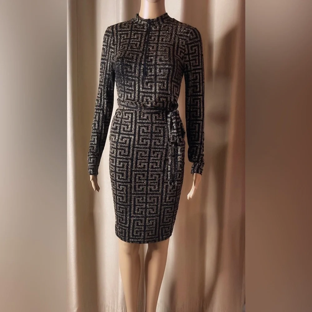 Black & Gold Midi Dress - Picture 2 of 7